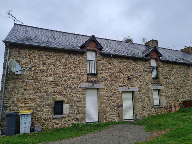Maison location à Le Bois de la Roche, Mauron