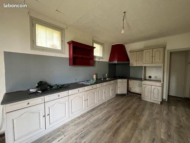 Maison vente à Bagnac-sur-Célé, Lot