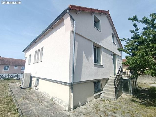 Maison vente à Saint-Pourçain-sur-Sioule, Allier