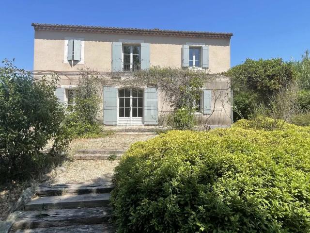 Maison vente à Arles, Maussane-les-alpilles