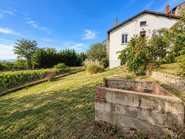 Maison vente à Les Jaiffours, Thiers