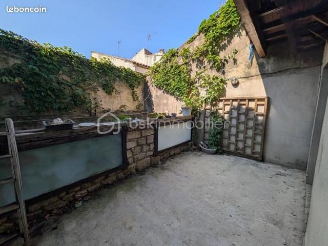 Maison vente à Nîmes, Montagnac