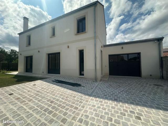 Maison vente à Évreux, Grossoeuvre