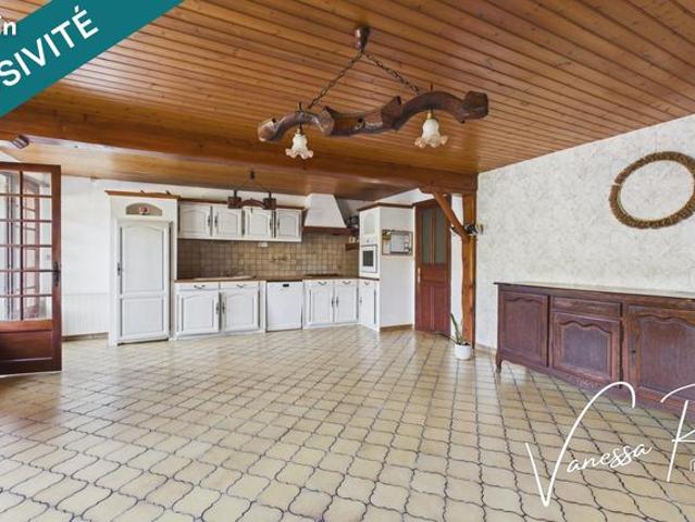 Maison vente à Saint-Jean-d'Angély, Mazeray