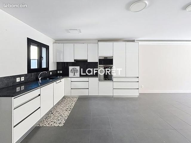 Maison vente à Marseille, Cuges-les-pins