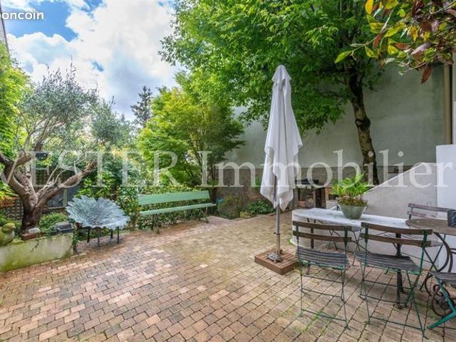 Maison vente à Nanterre, Suresnes