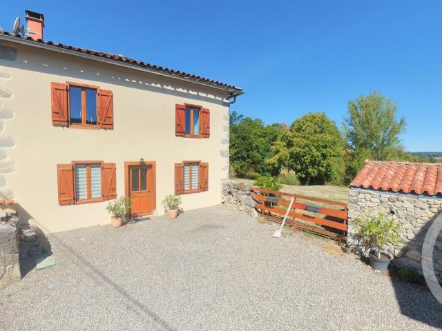 Maison vente à Bareille, Montgauch