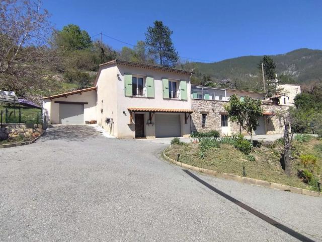Maison vente à Nice, Puget-théniers