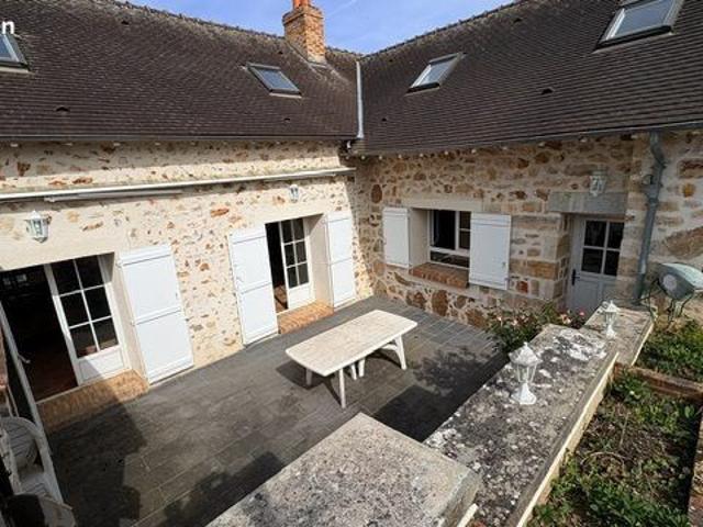 Maison vente à Fontainebleau, Flagy