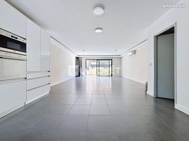 Maison vente à Marseille, Cuges-les-pins