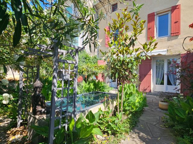 Maison vente à Carpentras, Sainte-cécile-les-vignes