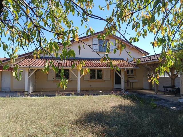 Maison vente à Mirande, Occitanie