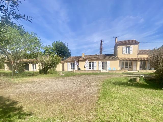 Maison vente à Arles