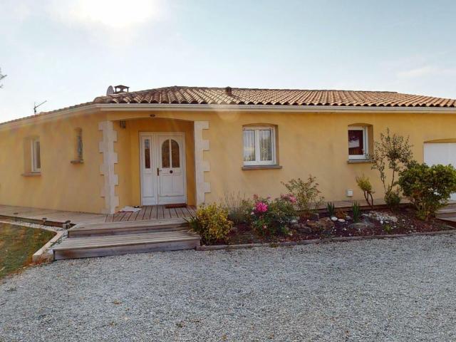 Maison vente à Sainte-Radegonde, Aumagne