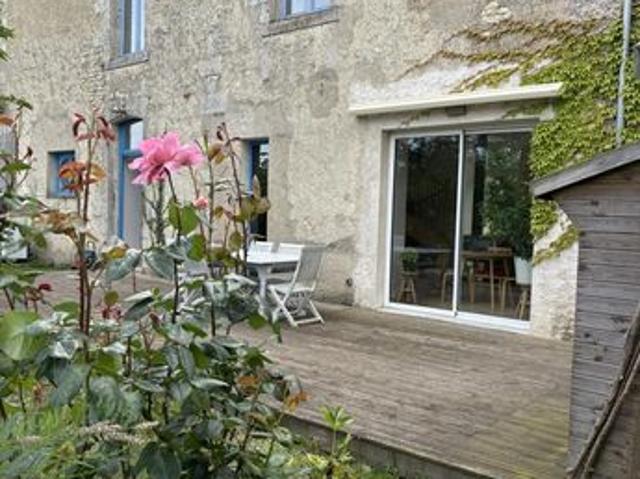 Maison vente à Rochefort, Saint-saturnin-du-bois