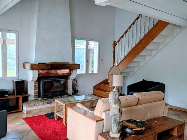 Maison vente à Lesparre-Médoc, Gaillan-en-médoc
