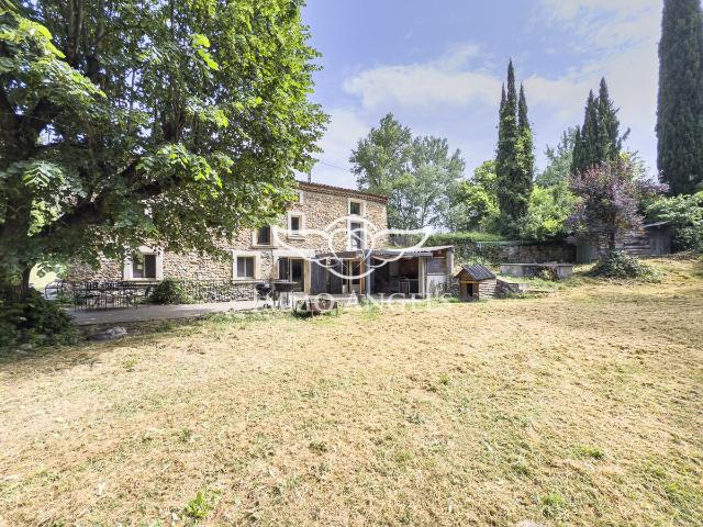 Maison vente à Carpentras, Saint-romain-en-viennois