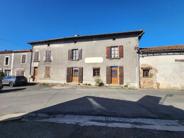 Maison vente à Brillac, Charente