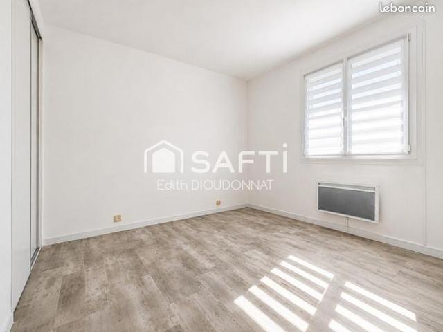 Maison vente à Castellane, Anglès