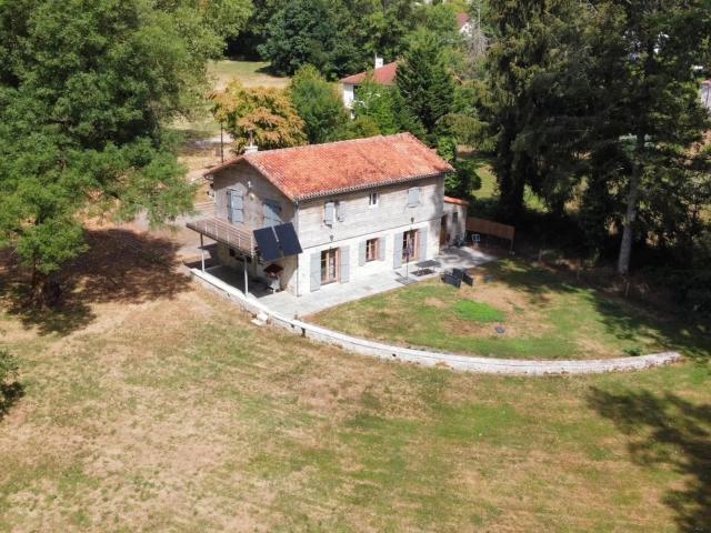 Maison vente à Lascoux, Saint-Laurent-de-Céris
