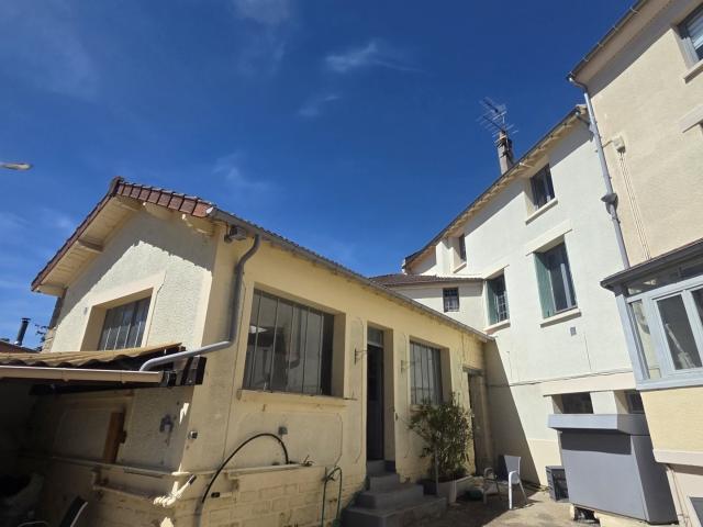 Maison vente à Saint-Germain-en-Laye, Carrières-sur-seine