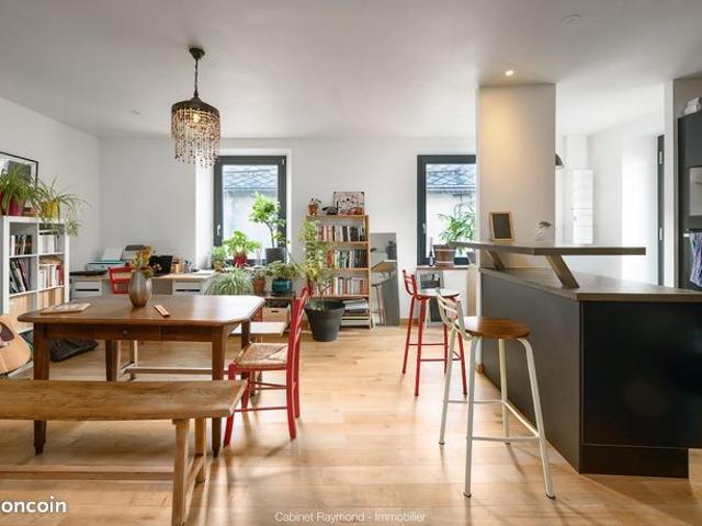 Maison vente à Riom, Entraigues