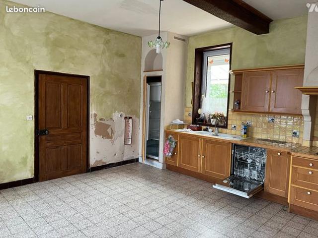 Maison vente à Poix-de-Picardie, Somme