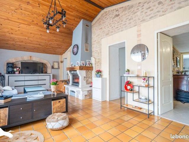 Maison vente à Lesparre-Médoc, Vertheuil