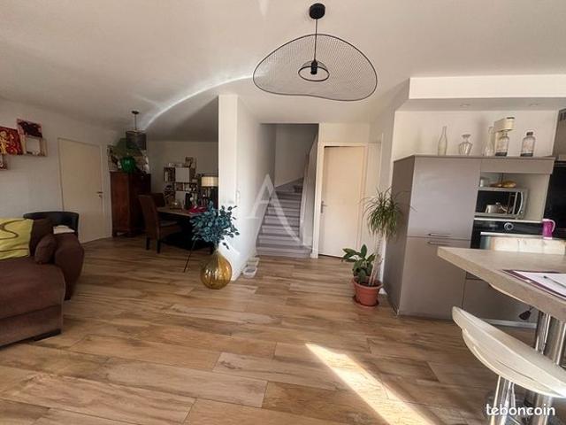 Maison vente à Narbonne, Roubia