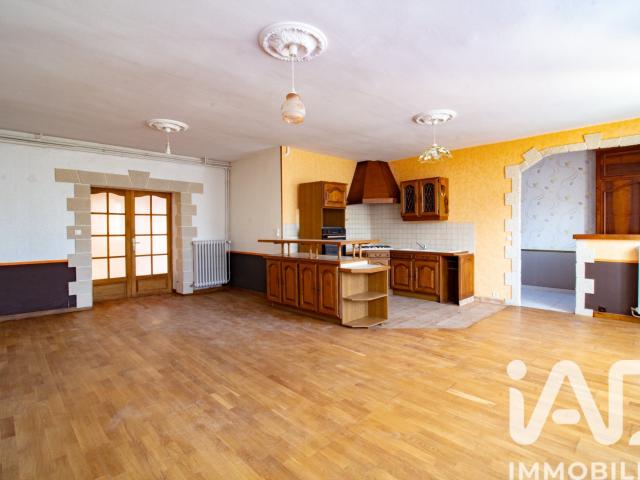 Maison vente à Montargis, Corbeilles