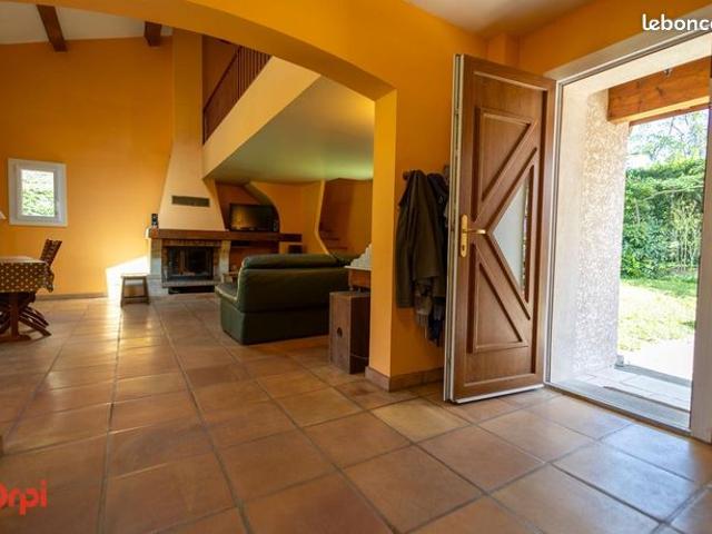 Maison vente à Villefranche-sur-Saône, Rhône