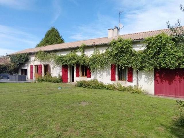 Maison vente à Niort, Lezay