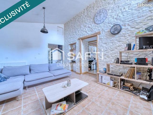 Maison vente à Saintes, Montpellier-de-médillan