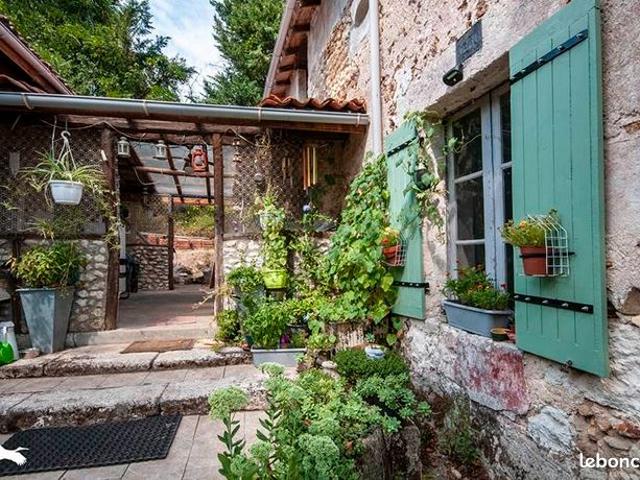 Maison vente à Périgueux, Chassaignes
