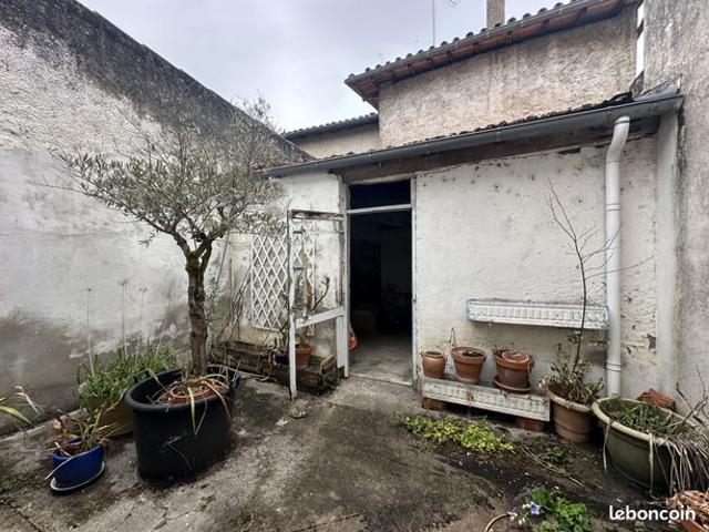 Maison vente à Agen, Layrac