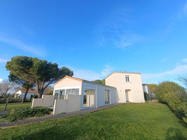 Maison vente à Saintes, Barzan