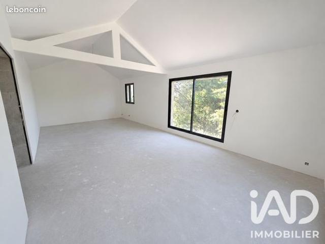 Maison vente à Étampes, La Ferté-alais