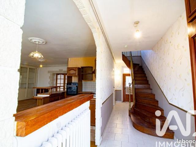 Maison vente à Montargis, Corbeilles