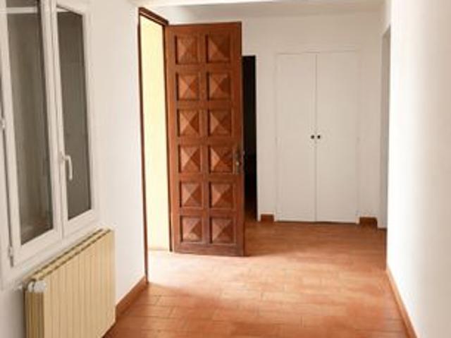 Maison vente à Aix-en-Provence, Gréasque