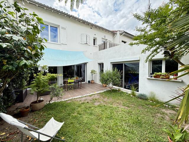 Maison vente à Bordeaux, Talence