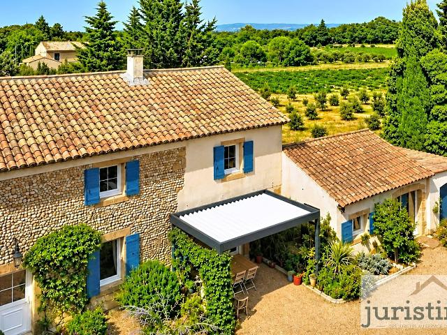 Maison vente à Carpentras, Travaillan