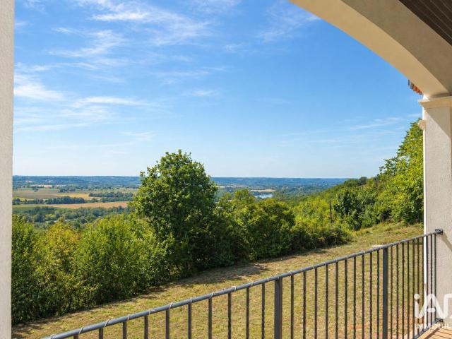 Maison vente à Saint-Christophe, Lafox