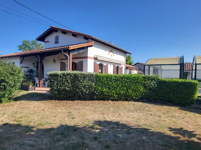Maison vente à Arcachon, Salles