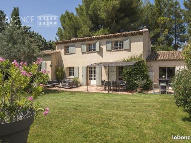 Maison vente à Aix-en-Provence, Bouches-du-Rhône