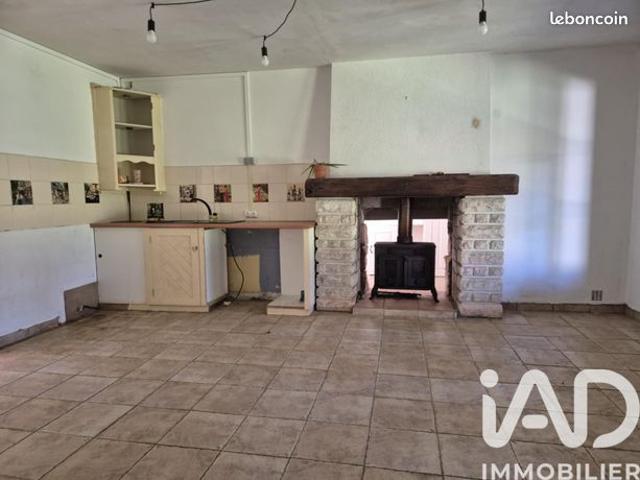 Maison vente à Niort, Lezay