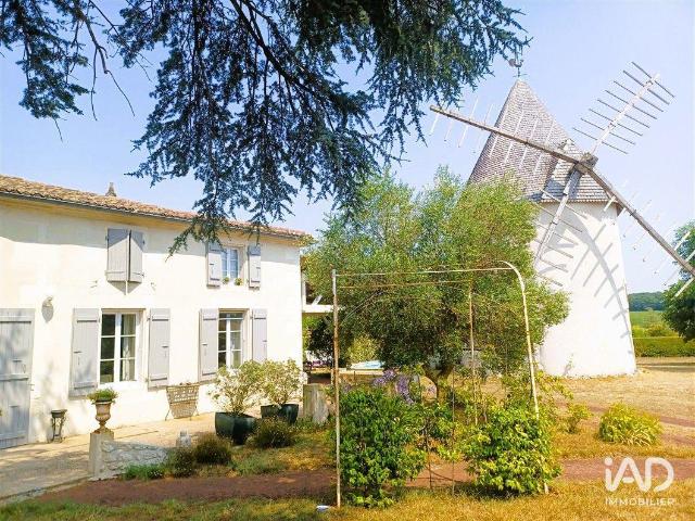 Maison vente à Saintes, Arces