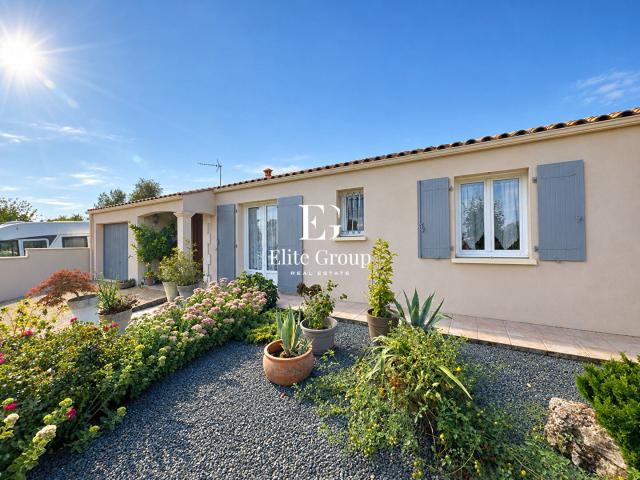 Maison vente à Saintes, La Vallée