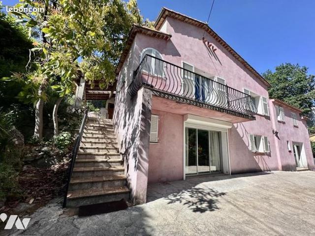 Maison vente à Grasse, Châteauneuf-grasse