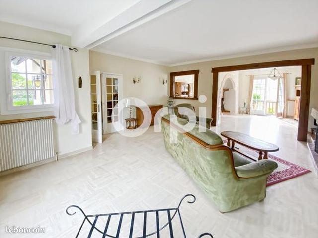 Maison vente à Mantes-la-Jolie, Follainville-dennemont