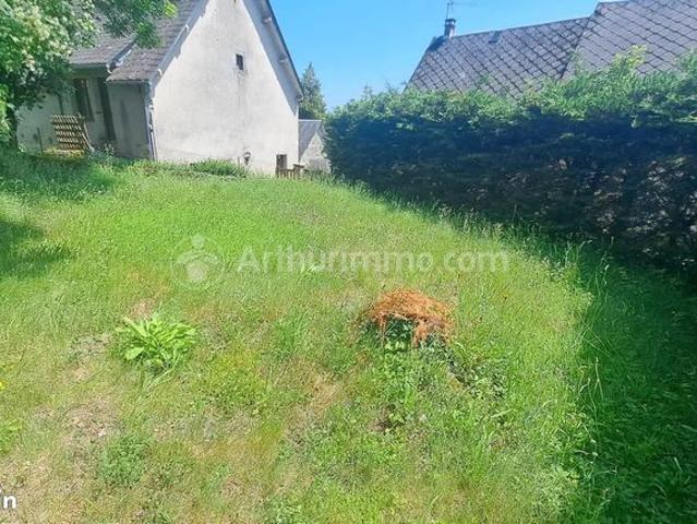 Maison vente à Issoire, Singles